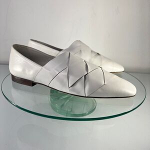 Via Spiga Tatin Leather Loafers White slip on woven almond toe